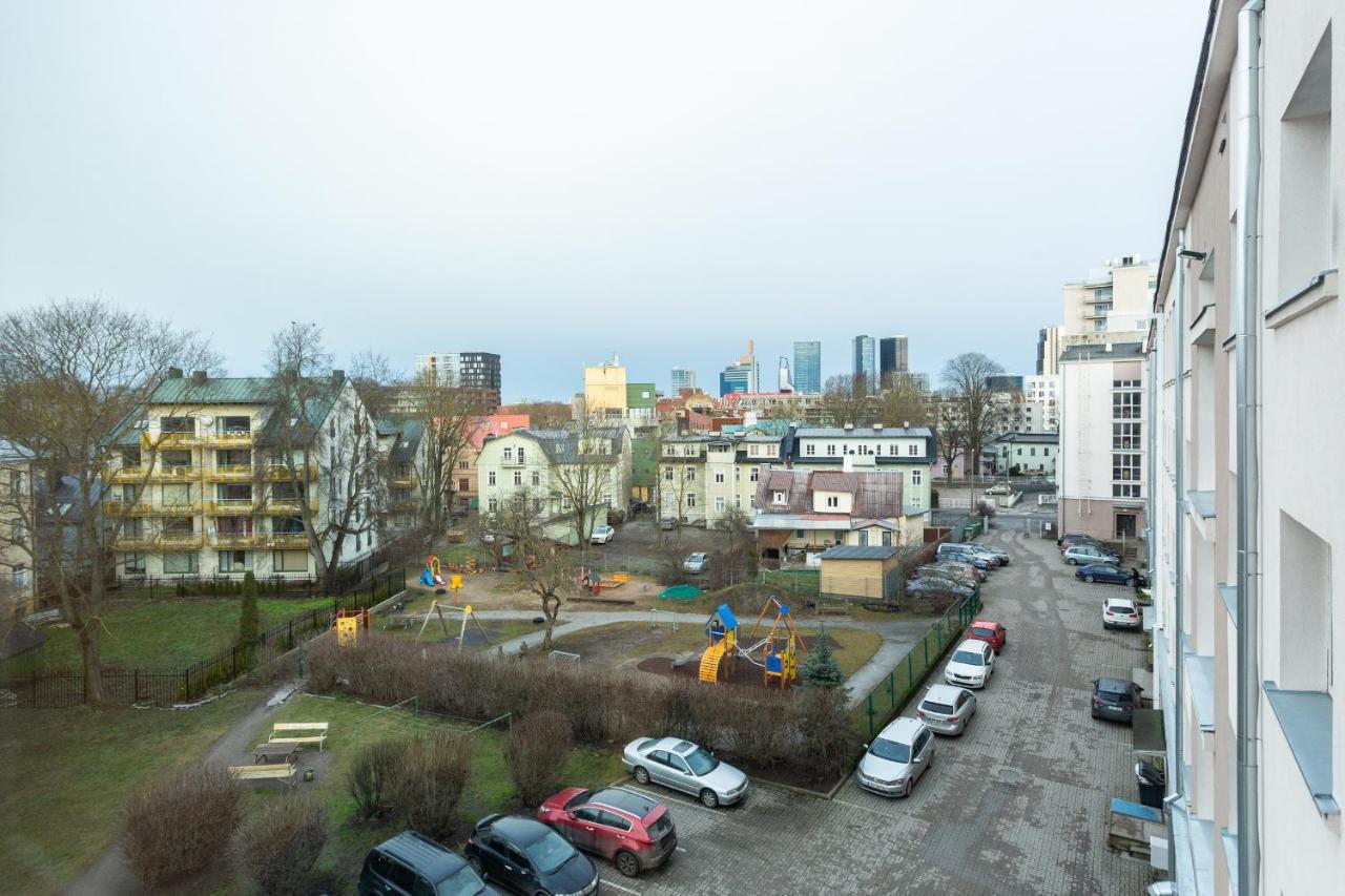 3 Room Central Apartmend 90M2 Parking For One Car Fifth Floor And The Building Does Not Have An Elevator Tallinn Exteriör bild