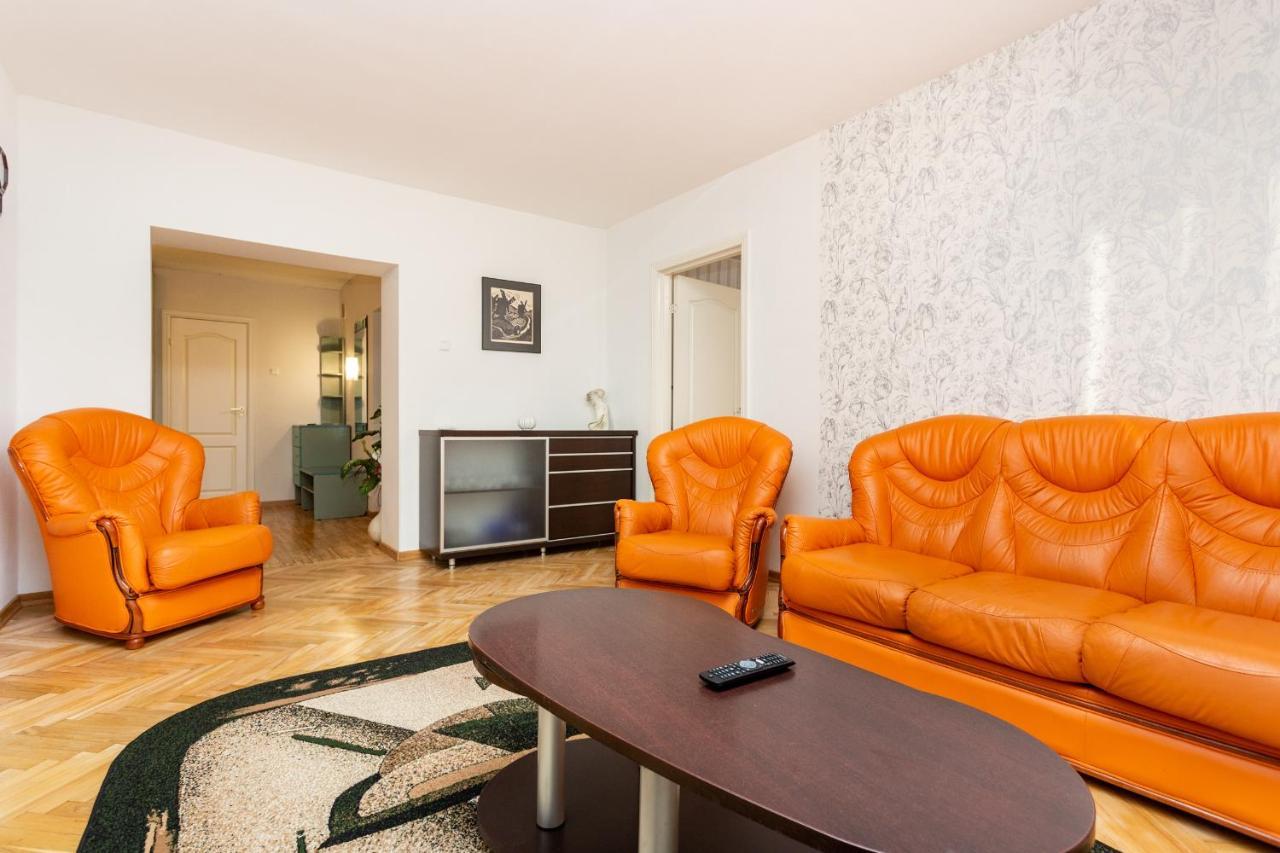 3 Room Central Apartmend 90M2 Parking For One Car Fifth Floor And The Building Does Not Have An Elevator Tallinn Exteriör bild