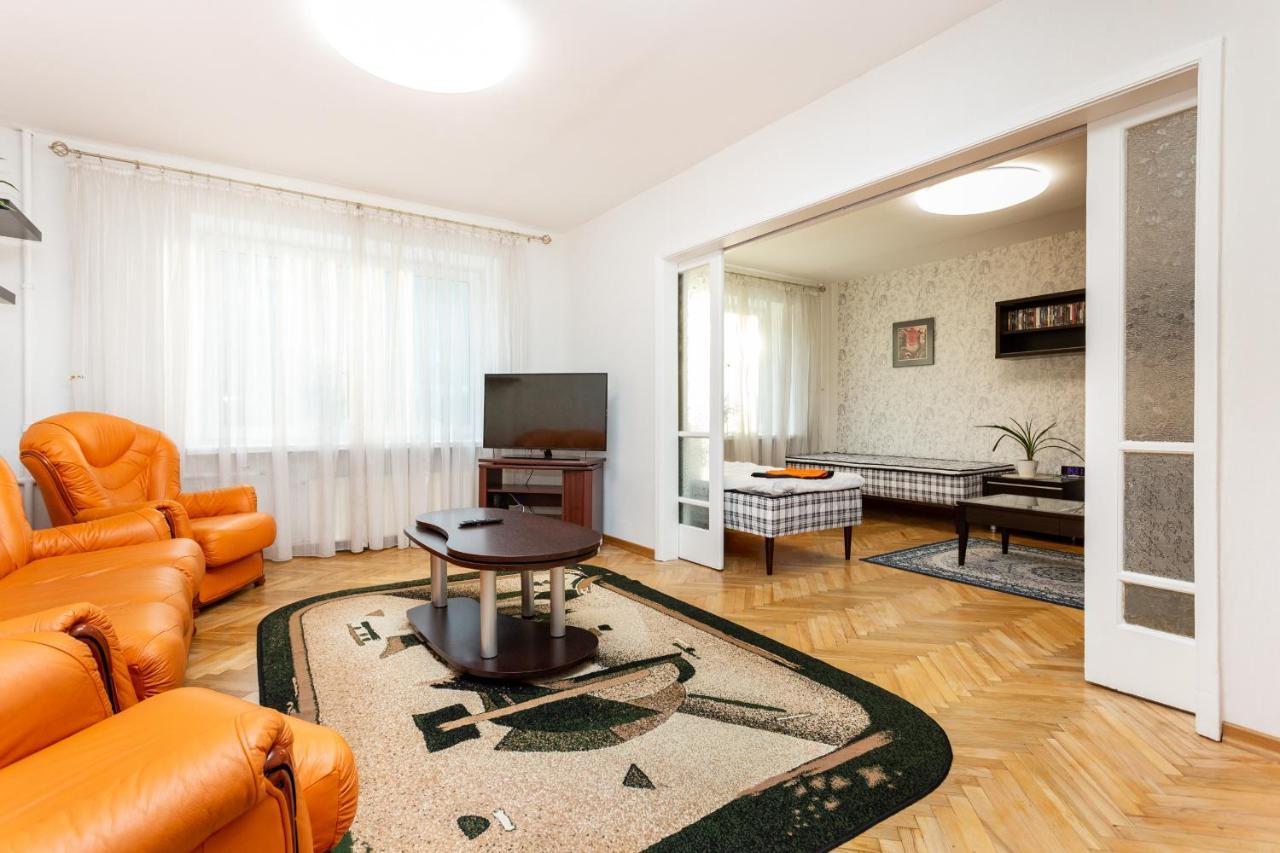 3 Room Central Apartmend 90M2 Parking For One Car Fifth Floor And The Building Does Not Have An Elevator Tallinn Exteriör bild